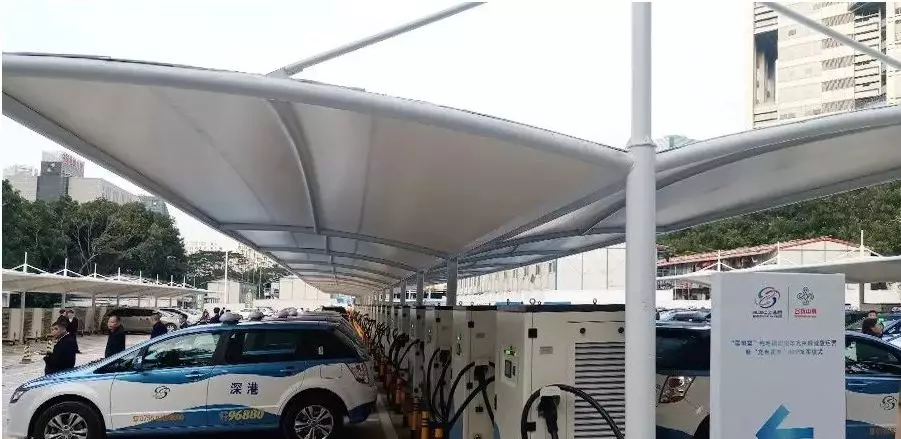 星空电子携手罗宾森 亮相深圳留创站03.jpg