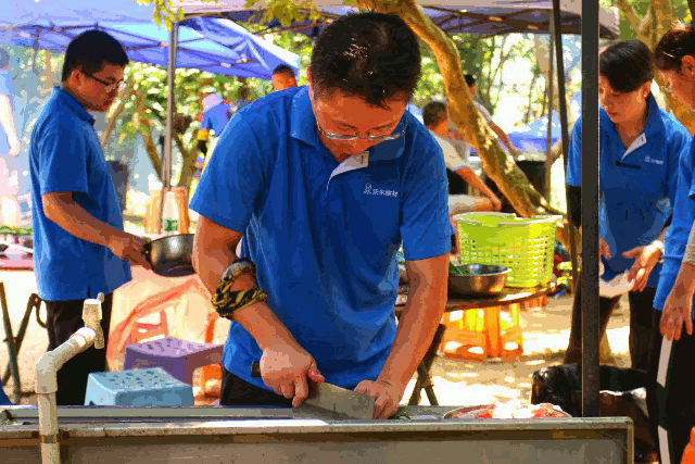 星空电子研究院团建5.gif 星空电子研究院团建5.gif